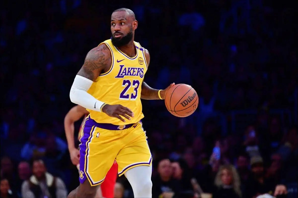 詹姆斯的这 詹姆斯的这